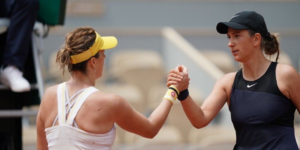 Анастасия Павлюченкова и Виктория Азаренко (слева направо). Источник: rolandgarros.com