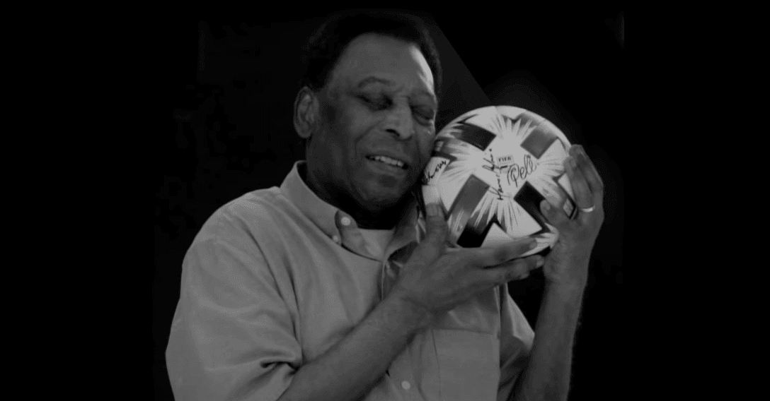 Пеле. Источник: fifa.com