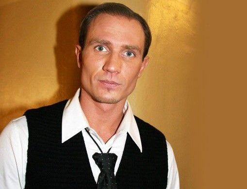 Роман Костомаров