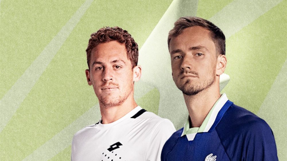 Роберто Карбальес-Баэна — Даниил Медведев (слева направо)