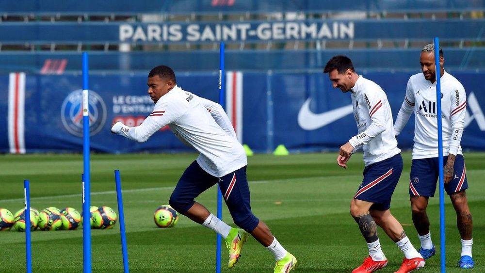 Мбаппе, Месси и Неймар. Источник: psg.fr