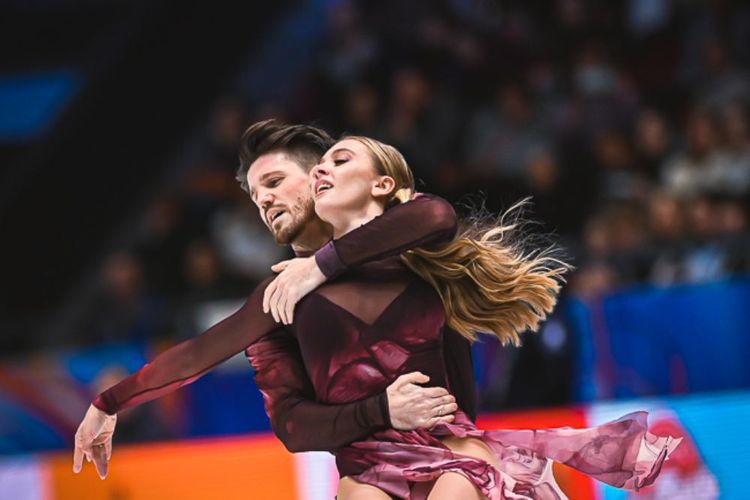 Степанова и Букин победили в Финале Гран-при России в танцах на льду