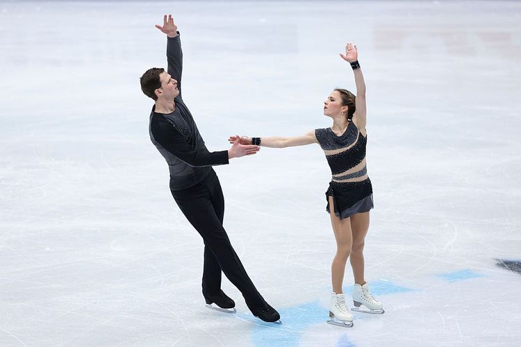 Бывшая российская фигуристка впервые стала чемпионкой четырех континентов