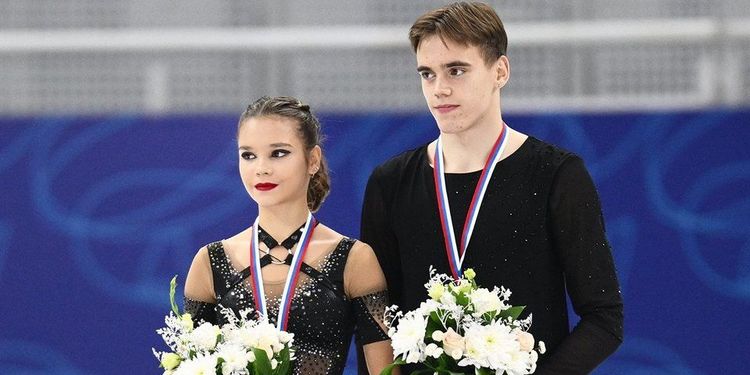 Екатерина Чикмарева и Матвей Янченков