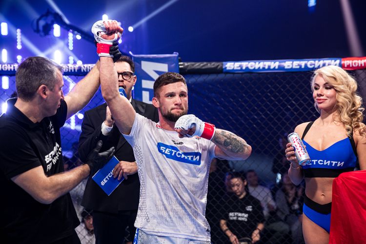 Андрей Гончаров нокаутировал Владимира Токова на турнире БЕТСИТИ Fight Nights в Ростове-на-Дону