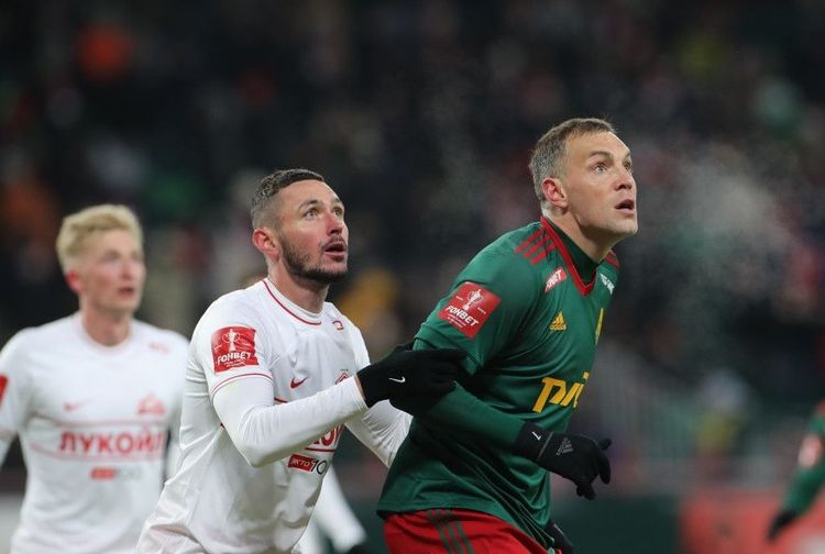 Никита Чернов и Артем Дзюба (слева направо). Источник: ФК «Локомотив»