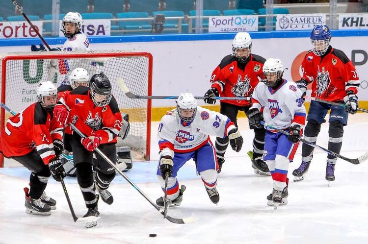 Команды из Китая, Чехии и России разыграют путевки в финал UTLC ICE CUP